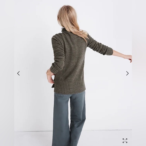 Donegal Inland Turtleneck Sweater in Coziest Yarn - Donegal Forest - Medium - Picture 3 of 8